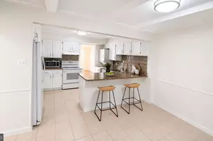 14459 Cool Oak Ln, Centreville, VA 20121 - Photo 7