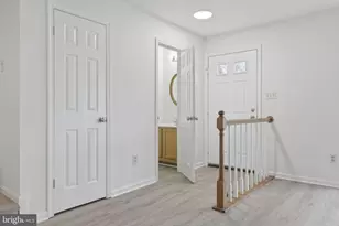 6126 Old Brentford Ct, Alexandria, VA 22310 - Photo 9