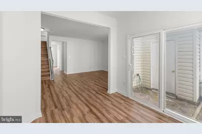 2372 Woodland Pond Lane, Herndon, VA 20171 - Photo 17