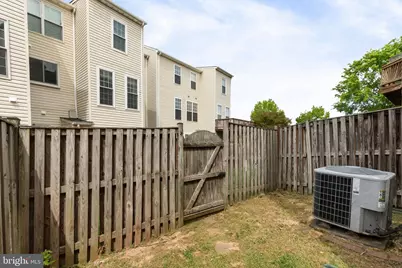 2372 Woodland Pond Lane, Herndon, VA 20171 - Photo 47