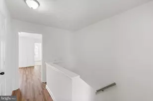 2372 Woodland Pond Ln, Herndon, VA 20171 - Photo 33