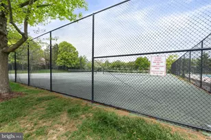 2372 Woodland Pond Ln, Herndon, VA 20171 - Photo 51