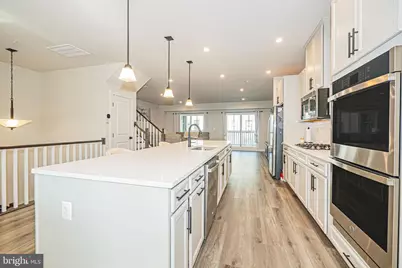 14564 George Carter Way #119, Chantilly, VA 20151 - Photo 9