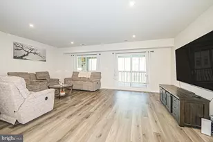 14564 George Carter Way, Chantilly, VA 20151 - Photo 11