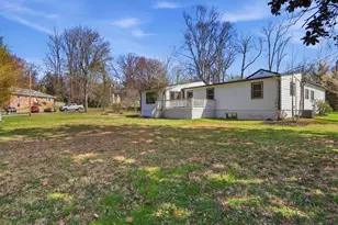 7343 Calvert St, Annandale, VA 22003 - Photo 43