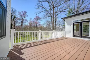 2424 Carey Ln, Vienna, VA 22181 - Photo 5