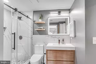 4480 Market Commons Dr, Fairfax, VA 22033 - Photo 15