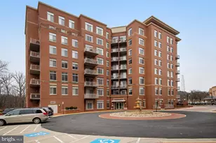 4480 Market Commons Dr, Fairfax, VA 22033 - Photo 21