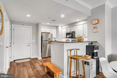 4480 Market Commons Drive #412, Fairfax, VA 22033 - Photo 5