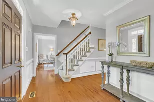 9701 Tree Hollow Ct, Fairfax Station, VA 22039 - Photo 7