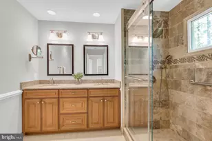 9701 Tree Hollow Ct, Fairfax Station, VA 22039 - Photo 35