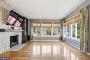 7107 Woodley Ln, Falls Church, VA 22042 - Photo 5