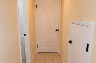 404 Talahi Rd SE, Vienna, VA 22180 - Photo 3