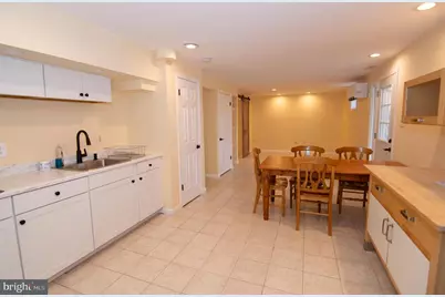 404 Talahi Road SE, Vienna, VA 22180 - Photo 15