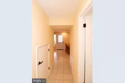 404 Talahi Road SE, Vienna, VA 22180 - Photo 9