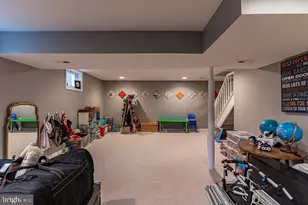 6221 Wilmington Dr, Burke, VA 22015 - Photo 33