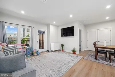 4395 Peach Lily Lane #311, Chantilly, VA 20151 - Photo 5