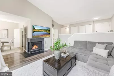 11564 Rolling Green Court #12/301B, Reston, VA 20191 - Photo 13