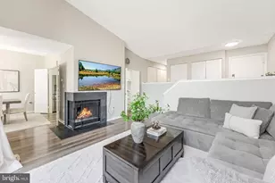 11564 Rolling Green Ct, Reston, VA 20191 - Photo 13