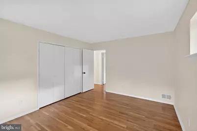 7818 Glenister Drive, Springfield, VA 22152 - Photo 21