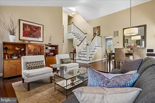 7801 Blue Jasmine Ct, Springfield, VA 22153 - Photo 7