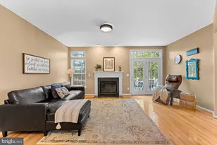 7677 Henry Knox Dr, Lorton, VA 22079 - Photo 15