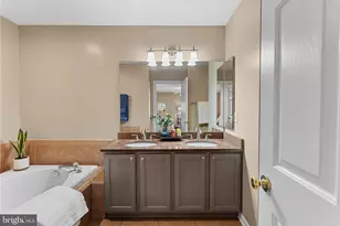 7677 Henry Knox Dr, Lorton, VA 22079 - Photo 33