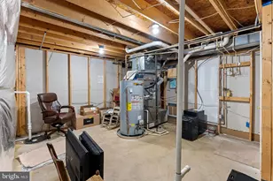 7677 Henry Knox Dr, Lorton, VA 22079 - Photo 35