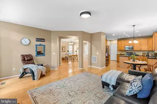 7677 Henry Knox Dr, Lorton, VA 22079 - Photo 11