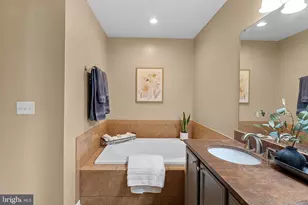 7677 Henry Knox Dr, Lorton, VA 22079 - Photo 25