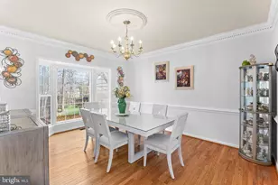 8605 Woodwren Terrace, Fairfax Station, VA 22039 - Photo 15