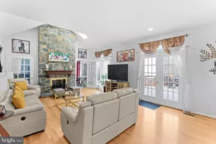 8605 Woodwren Terrace, Fairfax Station, VA 22039 - Photo 25