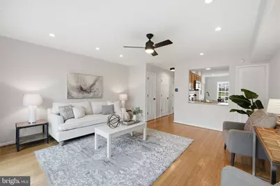 8230 Carrleigh Parkway #84, Springfield, VA 22152 - Photo 11