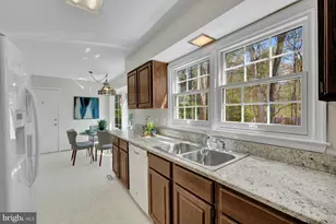 6516 Anna Maria Ct, McLean, VA 22101 - Photo 11