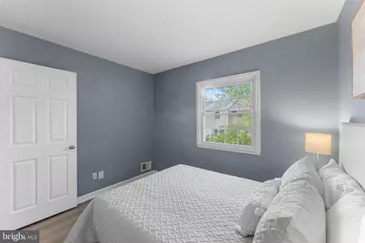 14710 Bentley Square, Centreville, VA 20120 - Photo 27