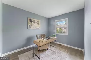 14710 Bentley Square, Centreville, VA 20120 - Photo 29