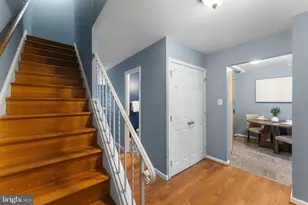 14710 Bentley Square, Centreville, VA 20120 - Photo 19