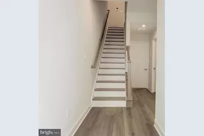 13927 Airfoil Road, Herndon, VA 20171 - Photo 9