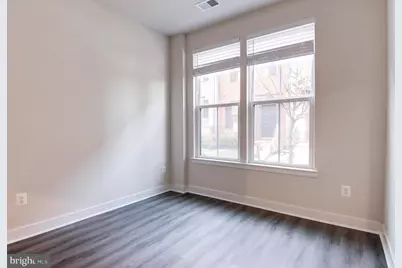 13927 Airfoil Road, Herndon, VA 20171 - Photo 5