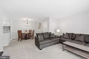 5911 Prince James Dr, Springfield, VA 22152 - Photo 5