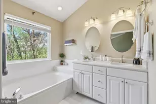 5146 Ballycastle Cir, Alexandria, VA 22315 - Photo 29