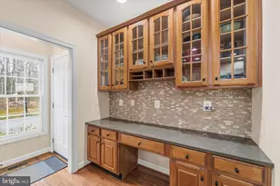 10582 Canterberry Rd, Fairfax Station, VA 22039 - Photo 17