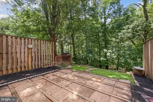 1632 Barnstead Dr, Reston, VA 20194 - Photo 33