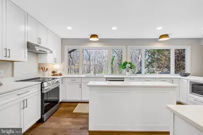 6107 Lundy Place, Burke, VA 22015 - Photo 17