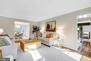 6107 Lundy Pl, Burke, VA 22015 - Photo 7