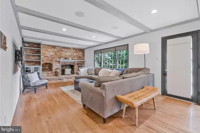 8203 Galahad Court, Annandale, VA 22003 - Photo 17