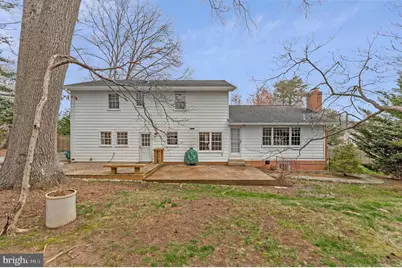 8203 Galahad Court, Annandale, VA 22003 - Photo 39