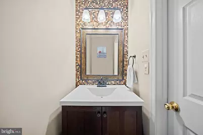 4469 Holly Avenue, Fairfax, VA 22030 - Photo 5