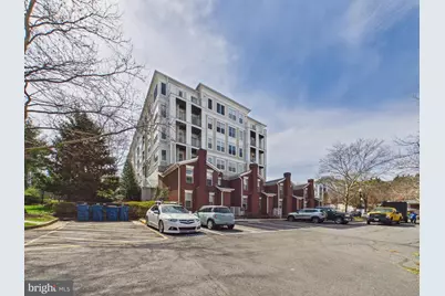 1645 International Drive #TH-18, McLean, VA 22102 - Photo 35