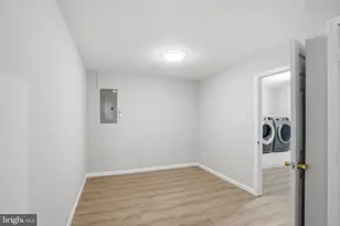 2592 John Milton Dr, Herndon, VA 20171 - Photo 51